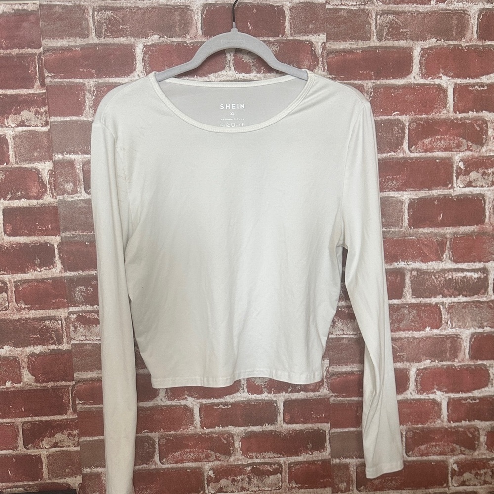 SHEIN Off-White Long Sleeve Tee